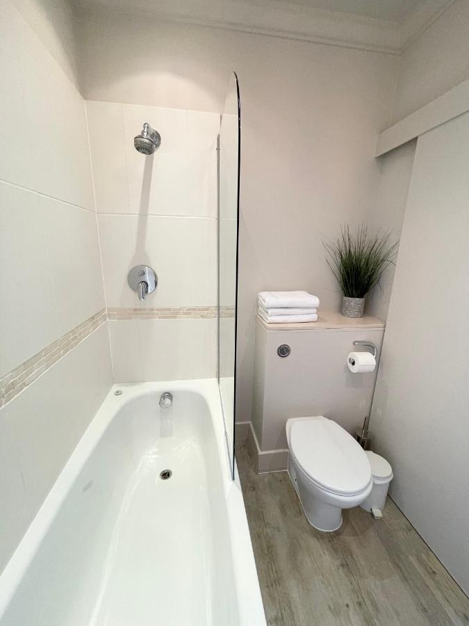 Victoria Maisonette Apartment Londra Exterior foto