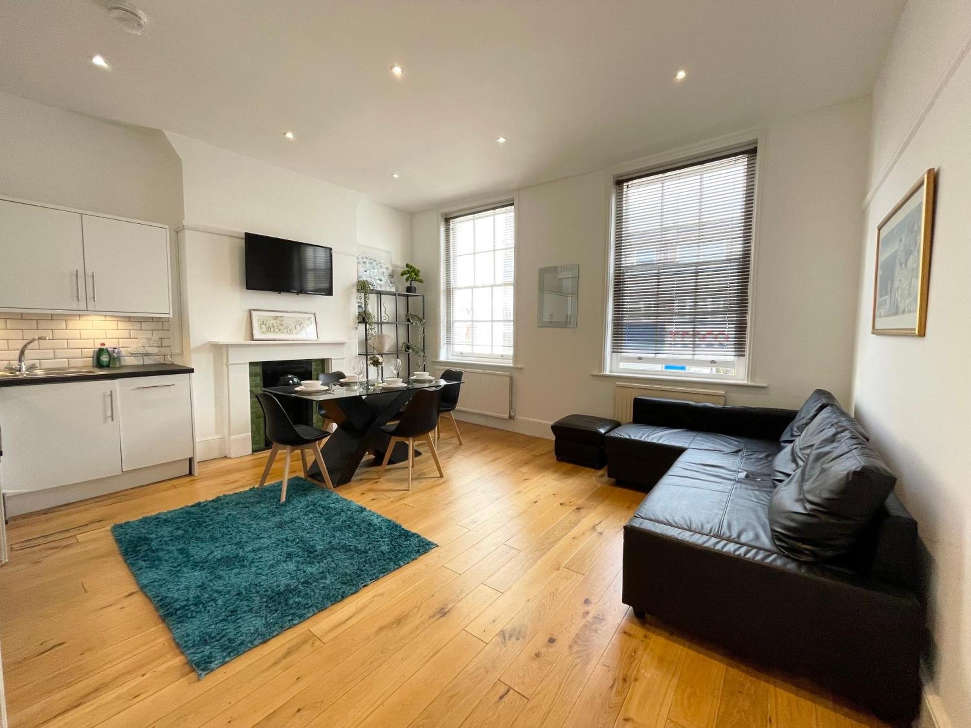 Victoria Maisonette Apartment Londra Exterior foto