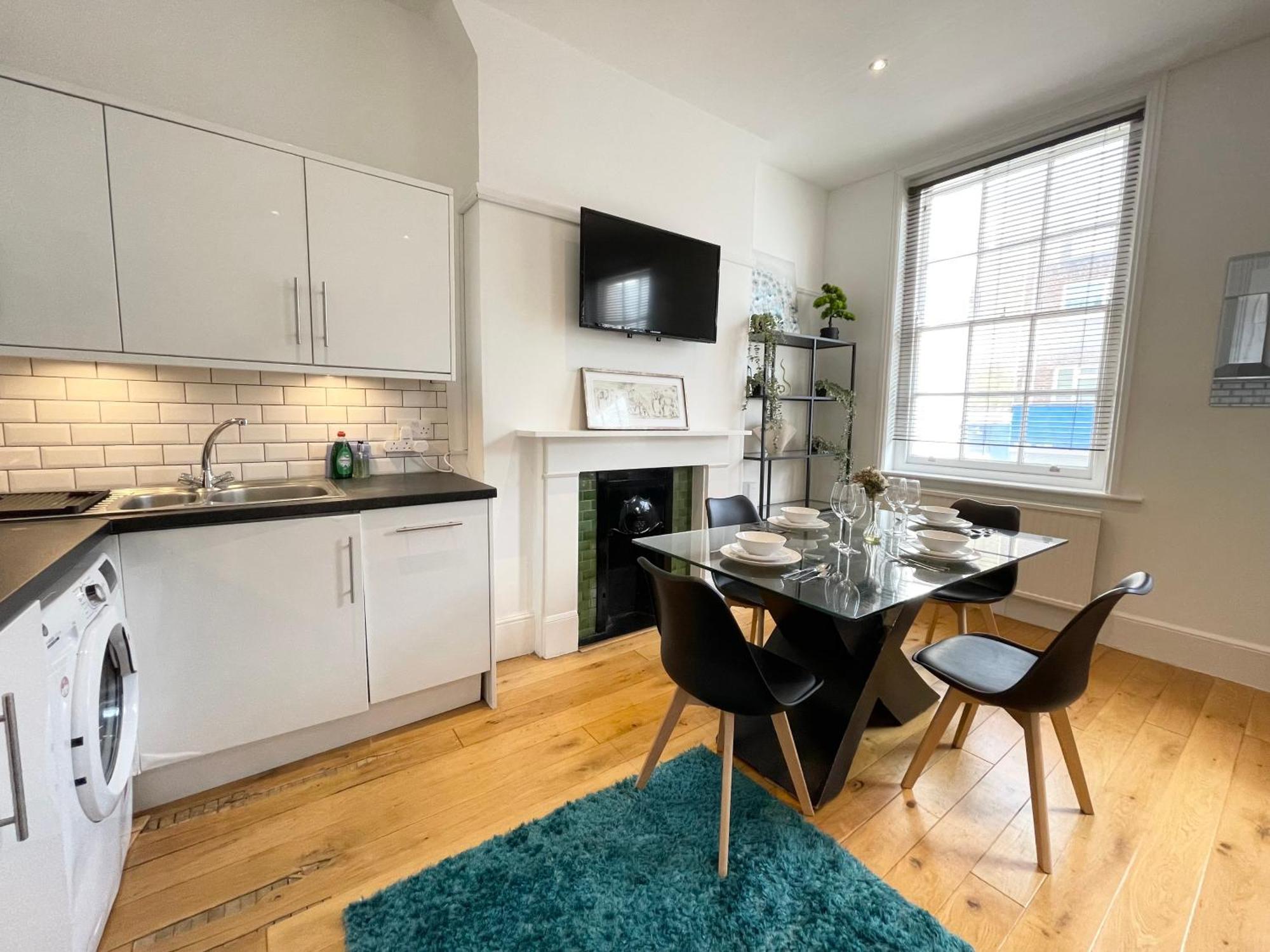 Victoria Maisonette Apartment Londra Exterior foto