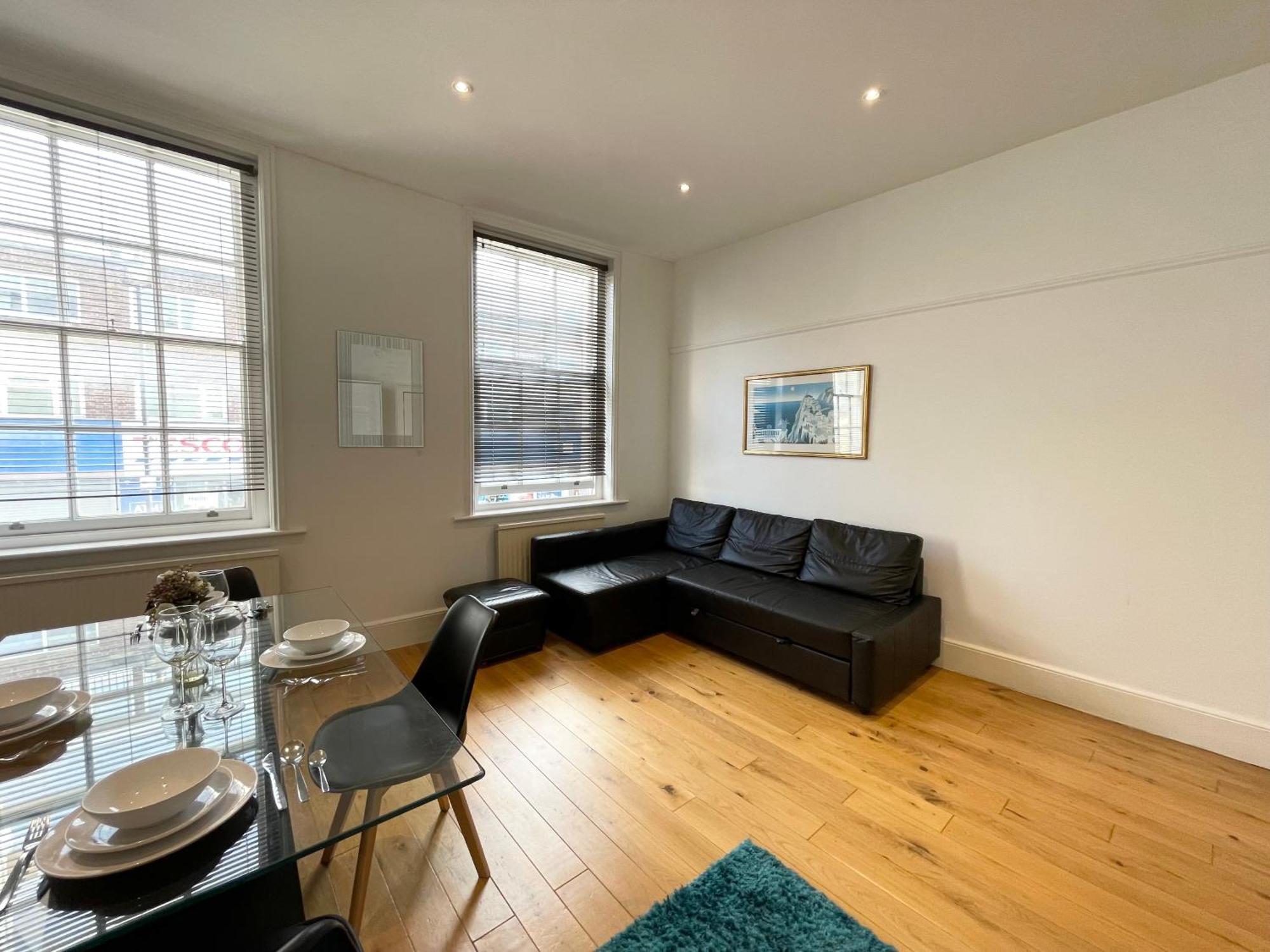 Victoria Maisonette Apartment Londra Exterior foto