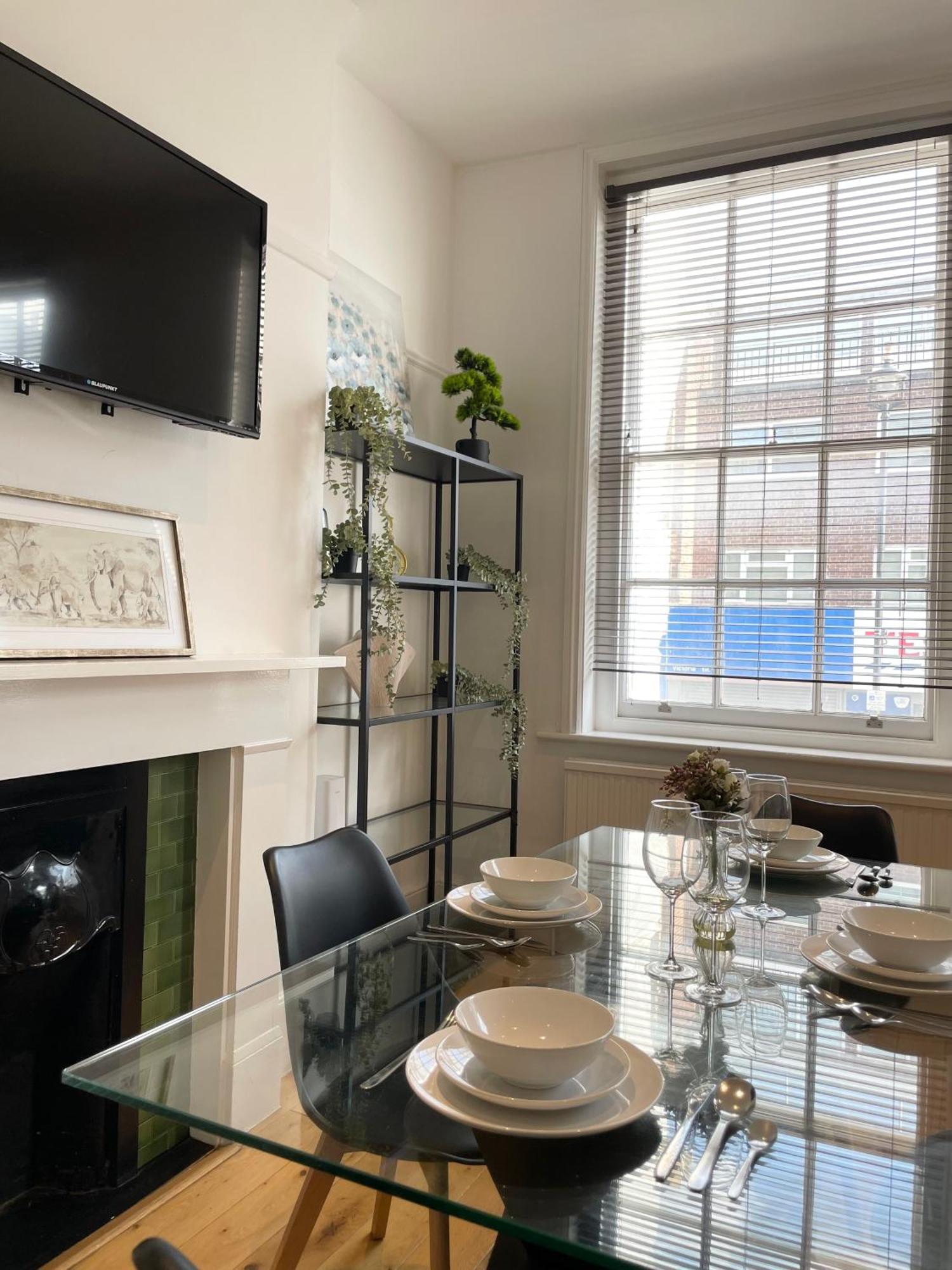 Victoria Maisonette Apartment Londra Exterior foto